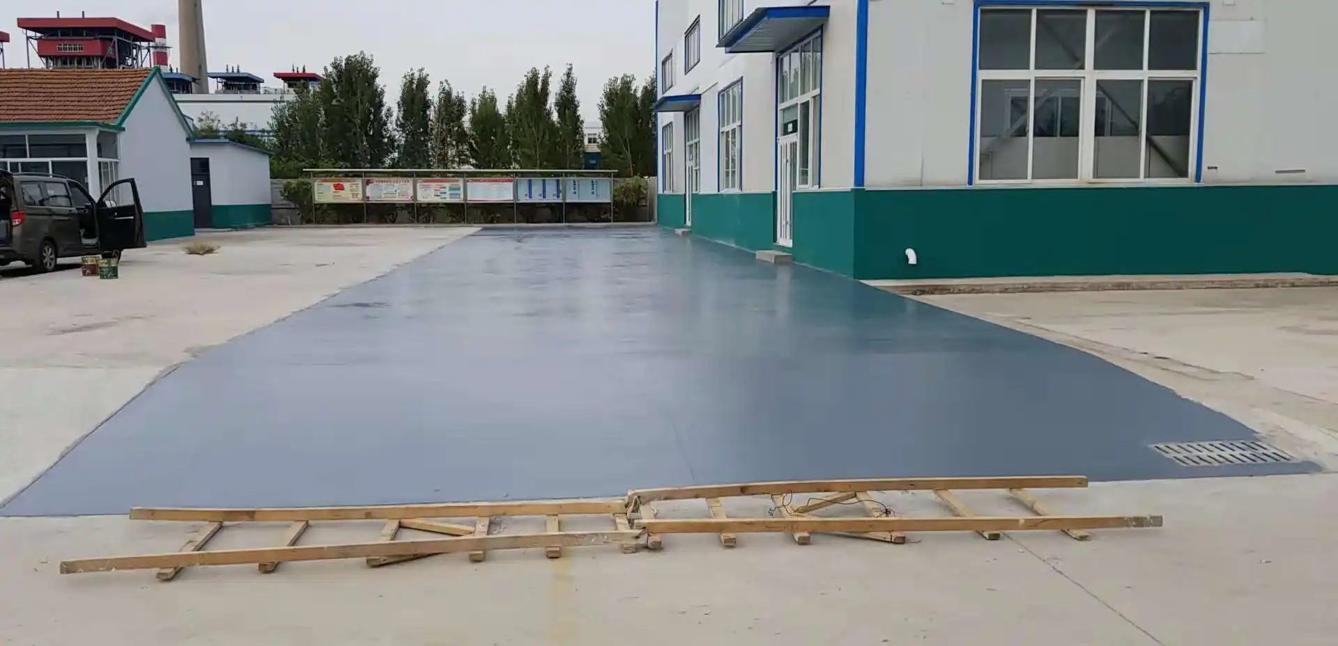 武汉车间厂房地坪漆修补翻新